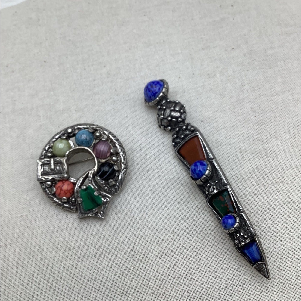 Vintage Miracle  Silver Brooch  Set with Multicolor Stones